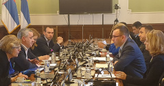 18. април 2019. Председник Одбора за дијаспору и Србе у региону у разговору са представницима министарстава